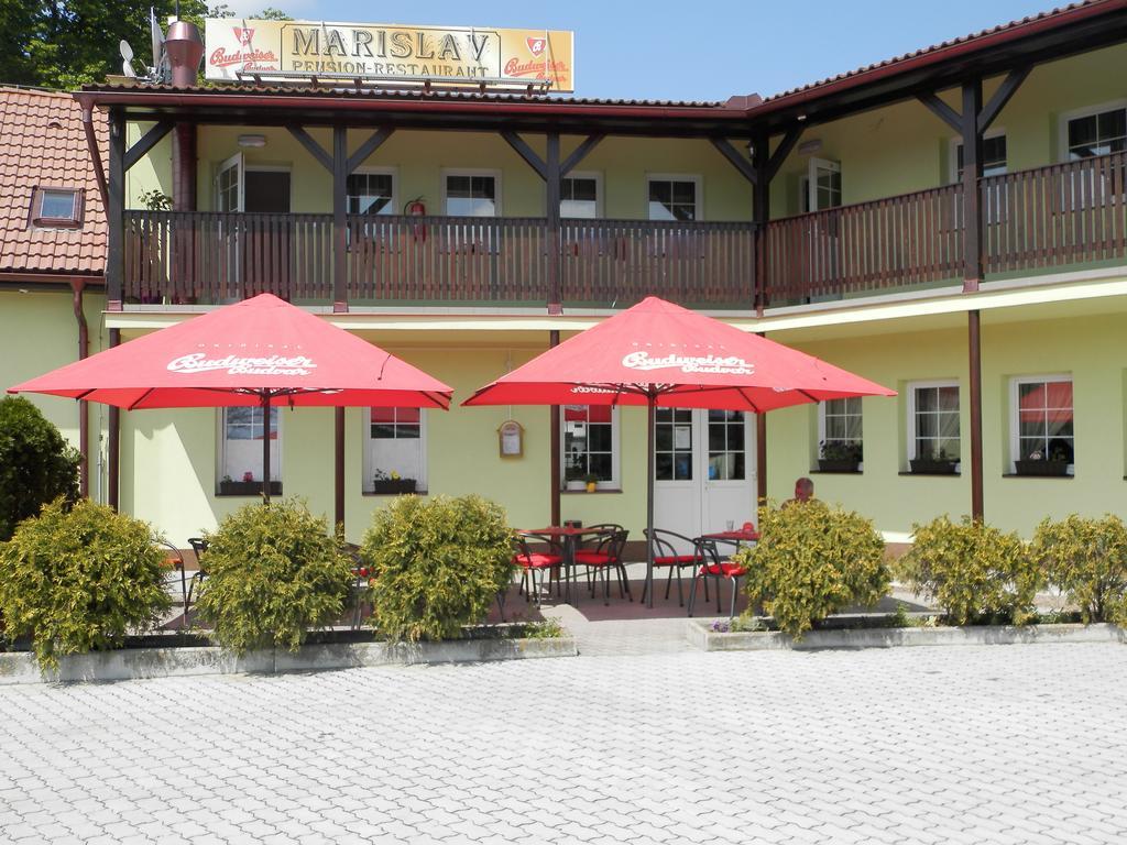 Hotel Marislav Cesnovice Dış mekan fotoğraf